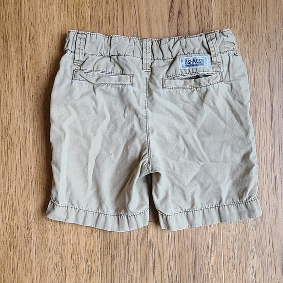 4/$20 3T shorts - Picture 3 of 4